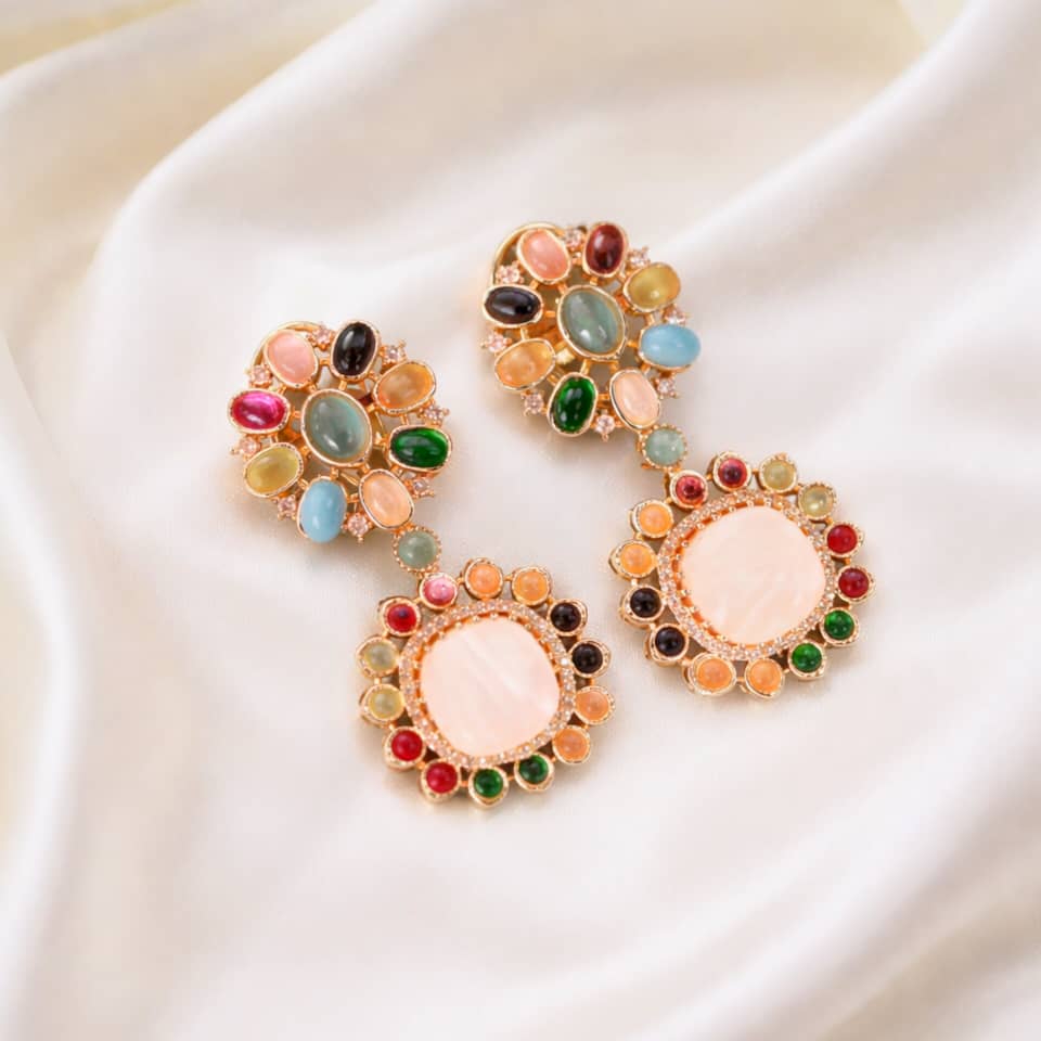 Mother of pearl flower Earrings