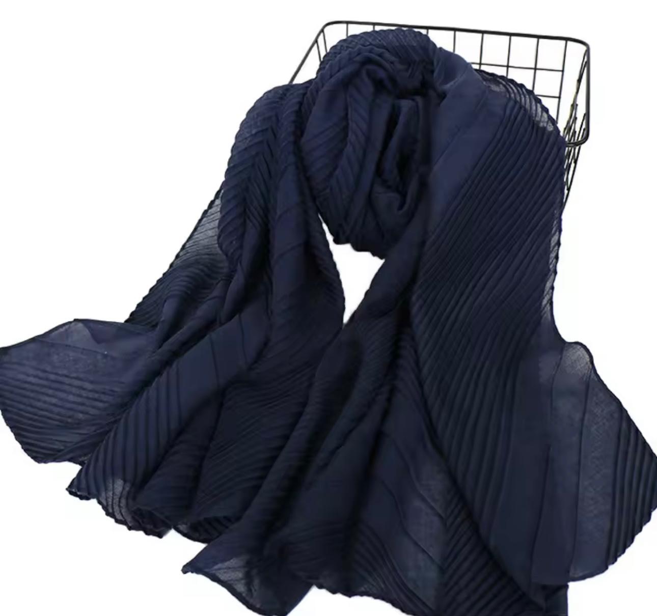 Cotton V Pleat - Navy image 0