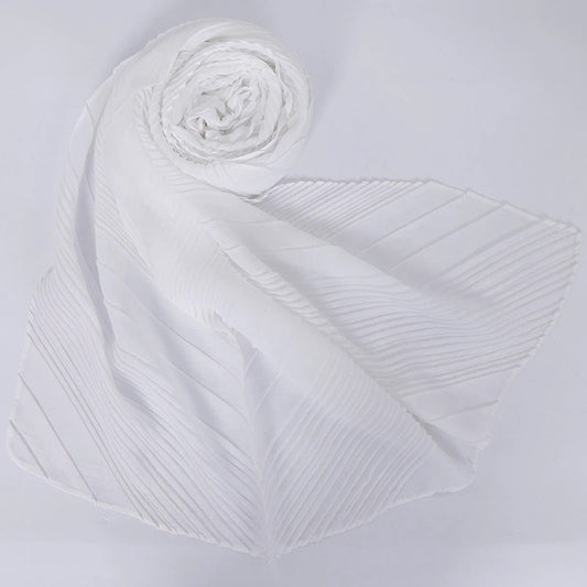 Cotton V Pleat - White image 0